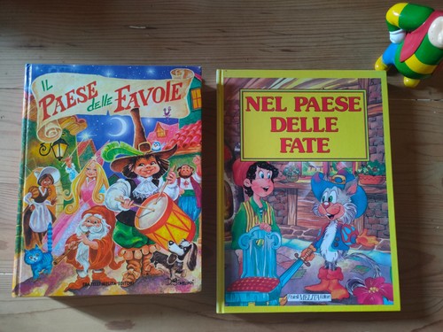 Paese delle favole nel - paese, +